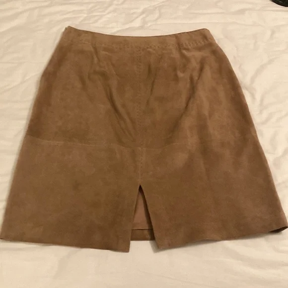 Suede skirt Ann Taylor - Picture 3 of 8